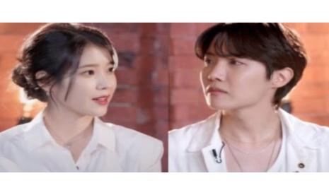 Solois Korea Selatan IU (kiri) dan J-Hope (kanan) saat tampil di acara IU Palette.