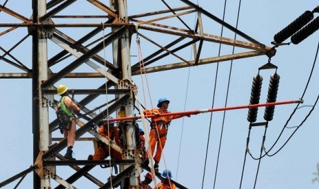 Some workers perform maintenance on electricity facility. (illustration) 