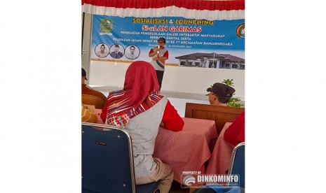 Sosialisasi dan peluncuran GARIMAS atau Galeri Interaktif Masyarakat Berbasis Digital Kolaboratif Terintegrasi di Kecamatan Banjarnegara, Senin (28/11/22). 