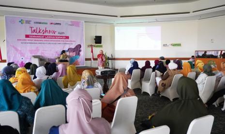 Sosialisasi pelaksanaan layanan skrining kanker payudara untuk wanita pekerja informal yang memiliki keterbatasan akses yang berasal dari beberapa kecamatan di sekitar kawasan Lippo Village, Tangerang, beberapa waktu lalu. Acara ini digelar platform real estate dan layanan kesehatan terkemuka di Indonesia, PT Lippo Karawaci Tbk (LPKR) serta anak usahanya di sektor layanan kesehatan, PT Siloam International Hospitals Tbk (SILO).