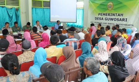 Sosialisasi pembangunan kampus 2 UIN Suka kepada warga Pajangan.