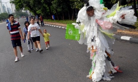 Sosialisasi pengurangan plastik sekali pakai di Jakarta. 