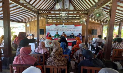 Sosialisasi Program Pencegahan Stunting yang digelar MPKU PWM DIY, Makes 