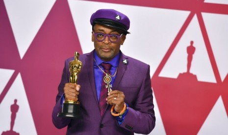 Penulis naskah, aktor, dan sutradara film Hollywood, Spike Lee, berbagi tips untuk maju di dunia perfilman.