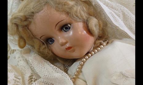 Tanda Gangguan Mental: Perlakukan Spirit Doll Sebagai Anak, Percaya Ada Kekuatannya