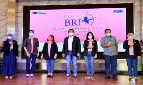 Srikandi BRI, komunitas di bawah naungan Bank Rakyat Indonesia (BRI), mengambil peran memberdayakan perempuan dalam bidang kewirausahaan sosial dan kepedulian terhadap lingkungan untuk menciptakan embrio baru bagi bisnis UMKM dan meningkatkan bisnis secara berkelanjutan.