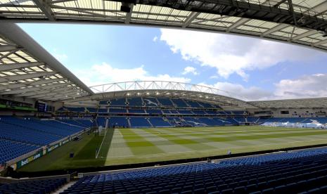 Stadion Amex atau Stadion Falmer yang menjadi markas Brighton and Hove Albion.