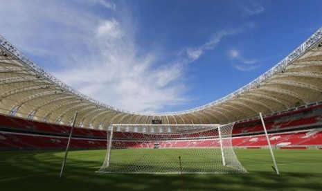 Stadion Beira-Rio, Porto Alegre, menjadi salah venue penyelenggara pertandingan Piala Dunia 2014 Brasil. 