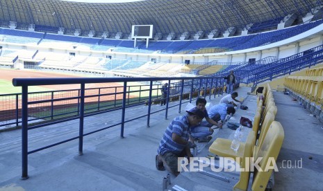 Stadion Gelora Bandung Lautan Api (GBLA) , Kota Bandung. (Mahmud Muhyidin)