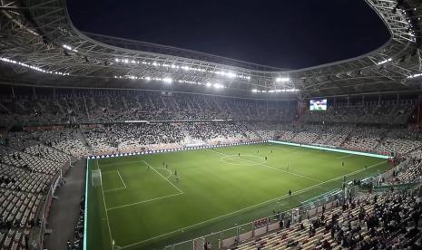 Stadion Nelson Mandela Aljazair, stadion pertama yang memenuhi semua kriteria FIFA untuk menjadi tuan rumah acara sepak bola, termasuk Piala Dunia FIFA.