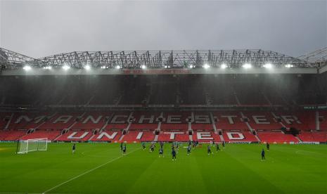 Stadion Old Trafford milik Manchester United