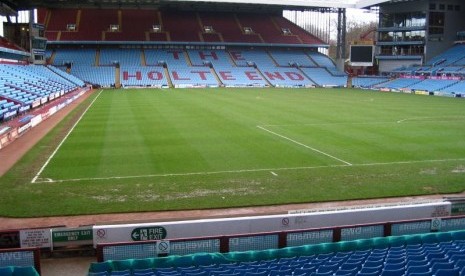 Stadion Villa Park