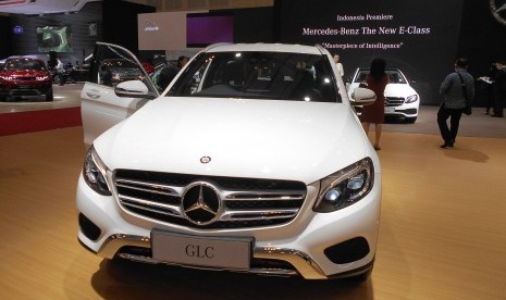 Stan Mercedes Benz pada ajang GIIAS 2016