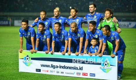 Starting eleven Tim Persib melawan Sriwajaya FC dalam Gojek Traveloka Liga 1 di Stadion GBLA Bandung, Sabtu (29/4)