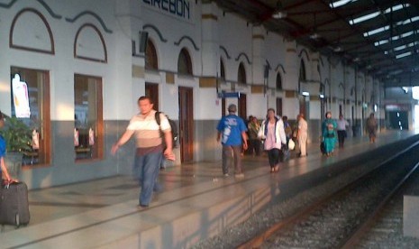 Stasiun Cirebon.