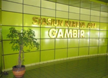 Stasiun Gambir.