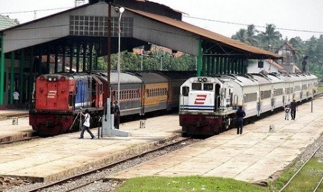 Stasiun Kroya di Cilacap.