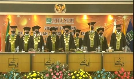 STEI SEBI Depok menggelar wisuda Angkatan XV, Sabtu (19/12).