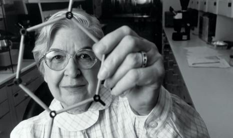 Stephanie Kwolek