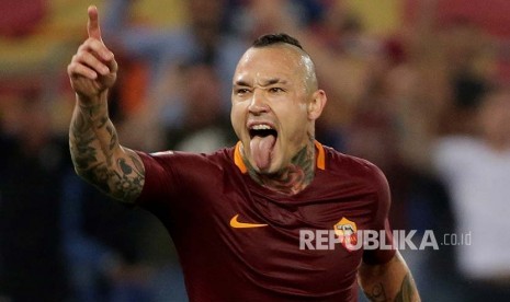  Radja Nainggolan saat masih berseragam AS Roma.