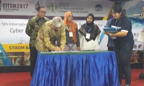 STMIK Nusa Mandiri menandatangani MoU dengan Johannes Kepler Unversity Linz, Austria.