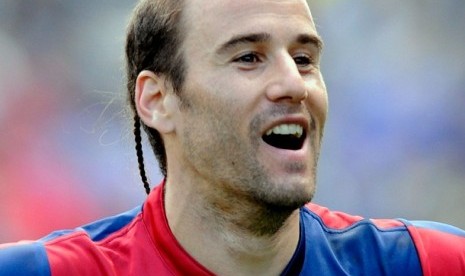 striker Genoa Rodrigo Palacio resmi bergabung dengan Inter Milan.