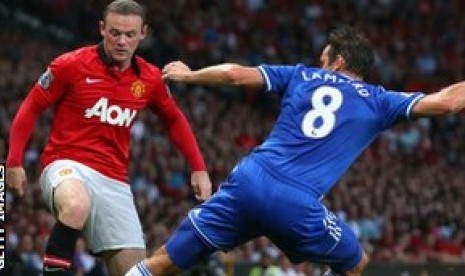 Wayne Rooney (kiri) dan Frank Lampard semasa aktif sebagai pemain..