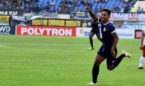 Striker Persela Lamongan, Ahmad Nur Hardianto.