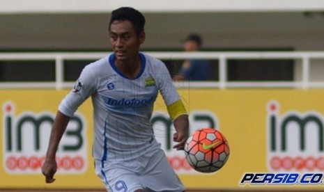 Striker Persib, Angga Febriyanto.