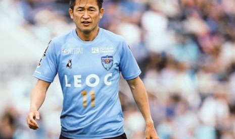 Mantan penyerang Yokohama FC Kazuyoshi Miura yang kini mencari klub baru.