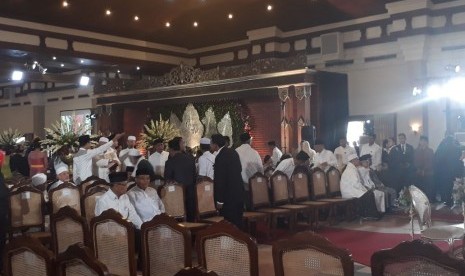 Suasana dalam Graha Saba, Solo, jelang akad nikah Kahiyang Ayu dan Bobby Nasution, Rabu (8/11).