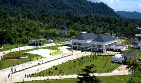 Suasana di areal Pos Lintas Batas Negara (PLBN) Terpadu Skouw, Kota Jayapura, Papua, Rabu (3/5). 