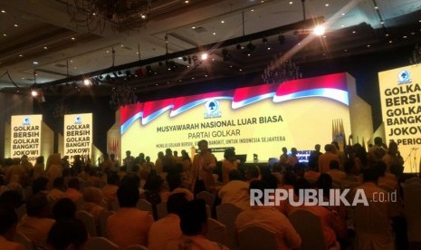 Suasana di dalam hall acara penutupan munaslub Golkar di JCC Senayan, Jakarta, Rabu (20/10). 