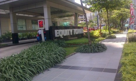 Suasana di Equity Tower, tempat Kernell Oil berkantor, Jakarta