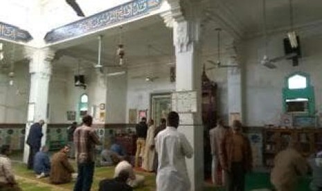 Suasana di Masjid Kota Aswan, Mesir.