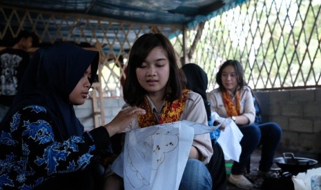 Suasana di rumah produksi batik yang dikelola Nanang Edi Supriyono.