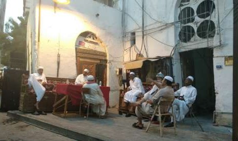 Suasana festival di Kota Tua Jeddah, Kamis (20/9). Festival itu digelar terkait peringatan  Hari Nasional Arab Saudi yang akan jatuh pada 23 September.