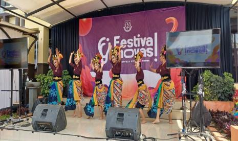 Suasana festival inovasi di Kantor Badan Perencanaan Pembangunan Daerah (Bappeda) Kota Sukabumi, Kamis (9/12).