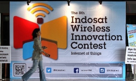 Suasana galeri Indosat saat peluncuran IWIC (Indosat Wireless Innovation Contest), Jakarta, Rabu (25/6).