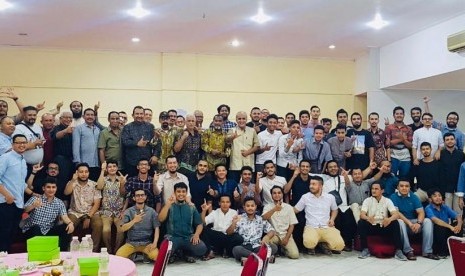 Suasana halal bihalal yang diadakan oleh PC Pemuda Al-Irsyad Pekalongan.