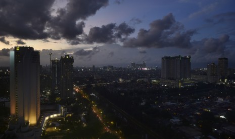 Suasana ibukota dari ketinggian di Jakarta, Kamis (25/2).