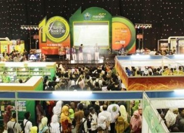 Suasana Islamic Book Fair.