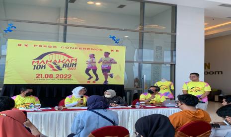 Suasana jumpa pers event Mahakam 10K 2022 di Samarinda, Ahad (3/7).