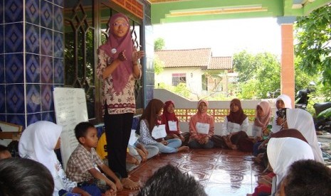 Suasana Kampung Inggris di daerah transmigran  