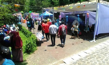 Suasana kegiatan Gerakan Perikanan di Kampus IPB Dramaga, Bogor, Ahad (17/9).