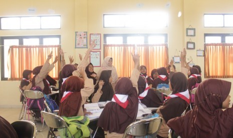 Suasana kegiatan kelas observasi yang diadakan oleh SMP Cendekia Baznas.