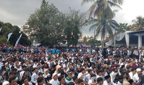 Suasana kegiatan Mudzakarah seribu ulama dan Kongres Majelis Mujahidin Indonesia ke-V di Kota Tasikmalaya Jawa Barat, Ahad (5/8).