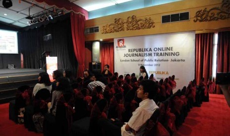 Suasana kegiatan pelatihan Republika Online Journalism Training di kampus London School of Public Relations, Jakarta, Jumat (9/11).