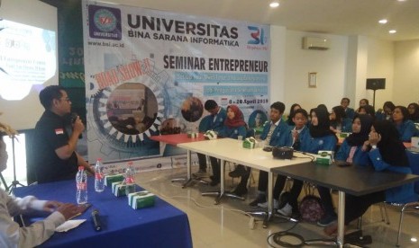 Suasana kegiatan seminar entrepreneur 2019 yang diadakan di UBSI Kampus Yogyakarta.