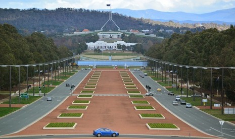 Suasana kota Canberra dari sudut Gedung Parlemennya yang ikonik.